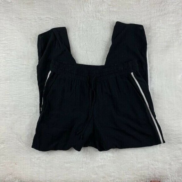 Divided Womens Athletic Pants Size 8 Black Crop - Picture 1 of 4